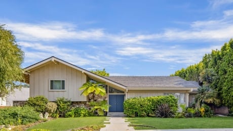 Brady Bunch home