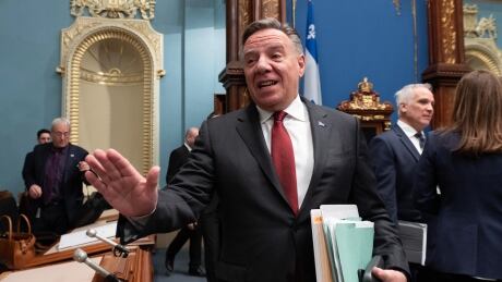 Quebec Premier François Legault walks in for question period, Wednesday, February 8, 2023 at the legislature in Quebec City. THE CANADIAN PRESS/Jacques Boissinot Francois Legault QUEBEC QUESTIONS 20230202