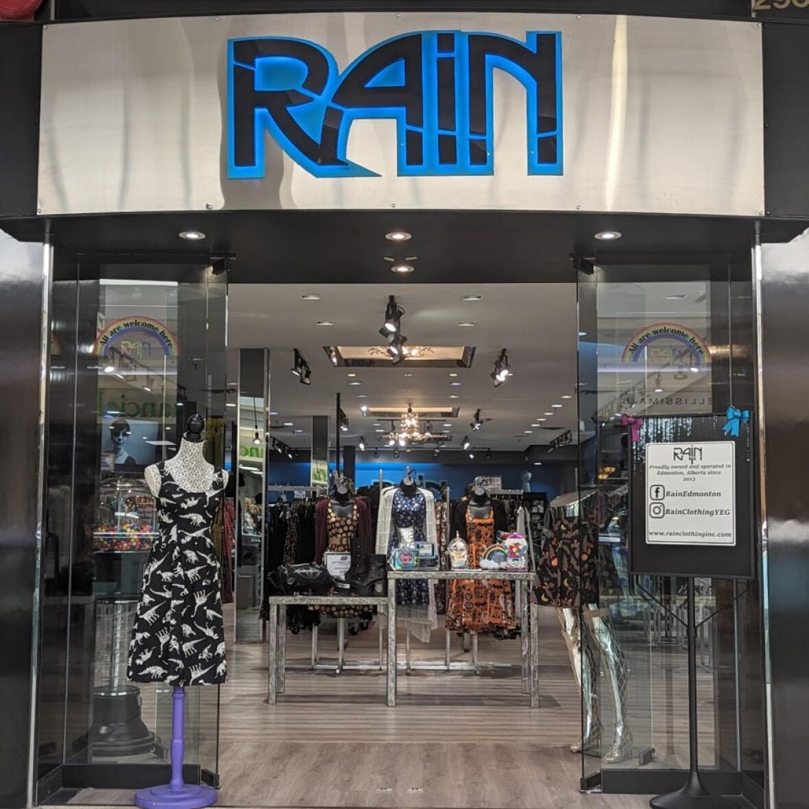 Edmonton business owner calls for more commercial tenant protections