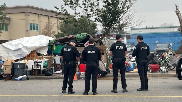 洋楽 G RAP!!INCIDENTS/INCIDENTS Encampment eviction in Prince George, B.C., was a 'serious
