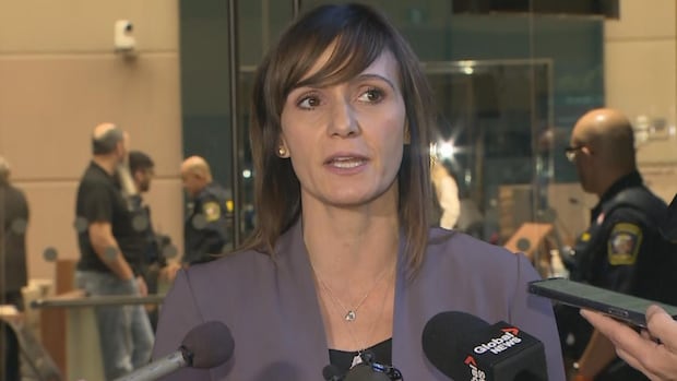 Coun. Sonya Sharp joins race to be Calgary's next mayor