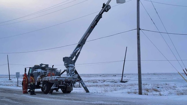 In Arviat, Nunavut, residents start recovering from fierce blizzard; Crews worked to restore power in Arviat on Nov\. 25, 2023 after a huge blizzard on Tuesday left many people without power for days\.