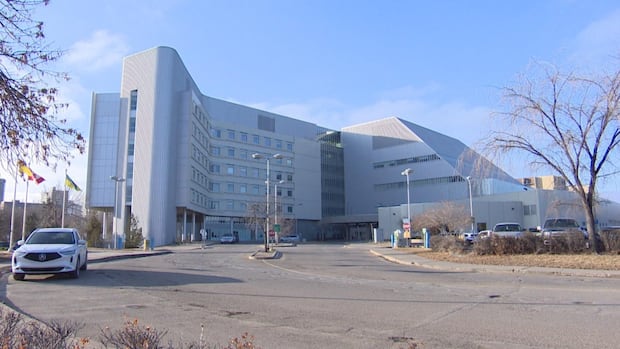 Saskatoon City Hospital increases hours for emergency department