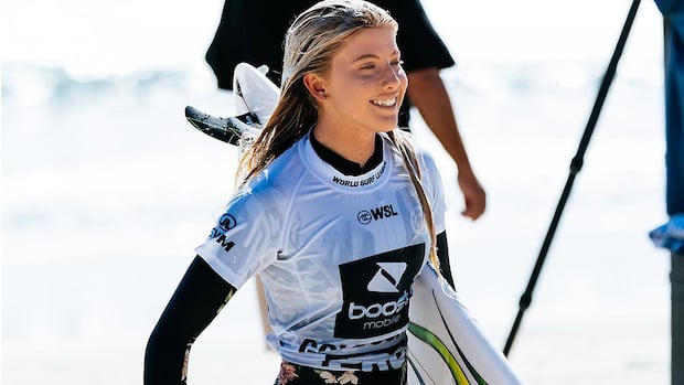Canadian surfer Erin Brooks finishes 9th at El Salvador event