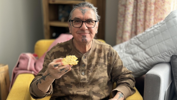 See how the Wolastoqey Grand Chief makes bannock bread; Wolastoqey Grand Chief Ron Tremblay, who spent a lot of time as a child watching his mother cook, has been making bannock bread since the 1980s\. 