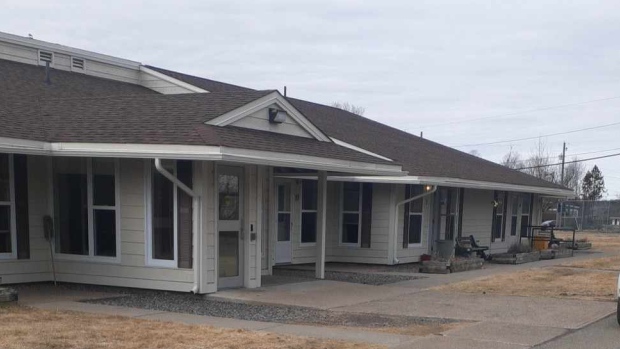 N.B. Housing resident in Blacks Harbour 'disgusted' after seniors went days without water; Residents at a seniors' N\.B\. Housing complex in Blacks Harbour went four days without water after a water main broke\.