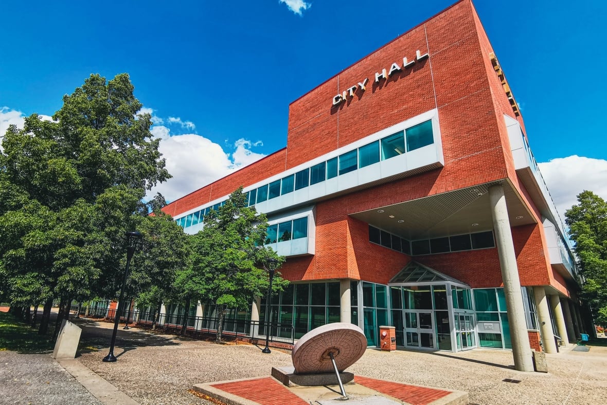 Reb brick municipal building.