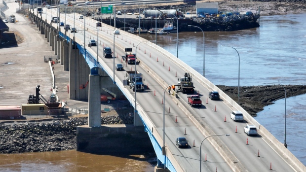 All lanes flowing on Saint John Harbour Bridge, 1 closure to go before project complete; The Saint John Harbour Bridge is back down to two lanes again, and will stay that way through November\. The construction project, which started in 2021, will not be complete until 2026\.