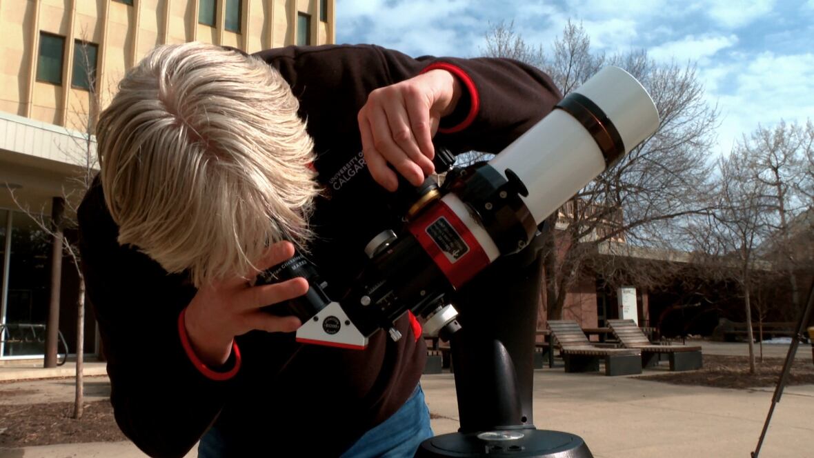 Solar eclipse what to expect while watching in Calgary CBC News