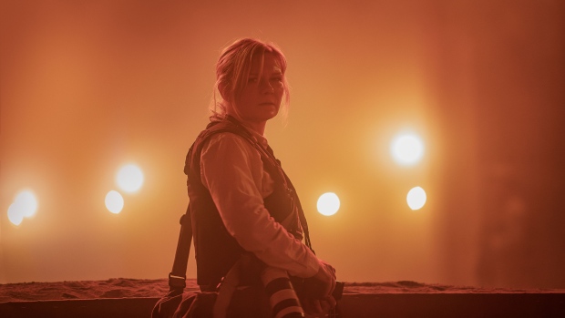 Jarring, visceral and all too plausible, Alex Garland's Civil War is a must see; Kirsten Dunst stars in Civil War as Lee, a veteran war photographer who finds herself now documenting her own country's disintegration\. 