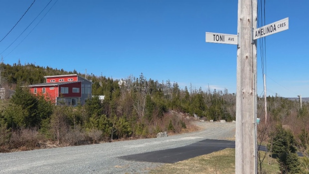 Maintenance of private road hits dead end for frustrated Boutiliers Point homeowners; Islandview Ridge Property Owners Association is the owner of the private portions of Toni Avenue as well as Amelinda Crescent, according to property deeds\.