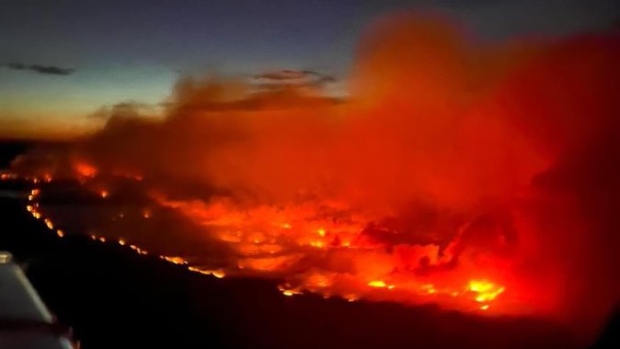 Fast-growing wildfire may hit Fort Nelson, B.C., today, officials say; 