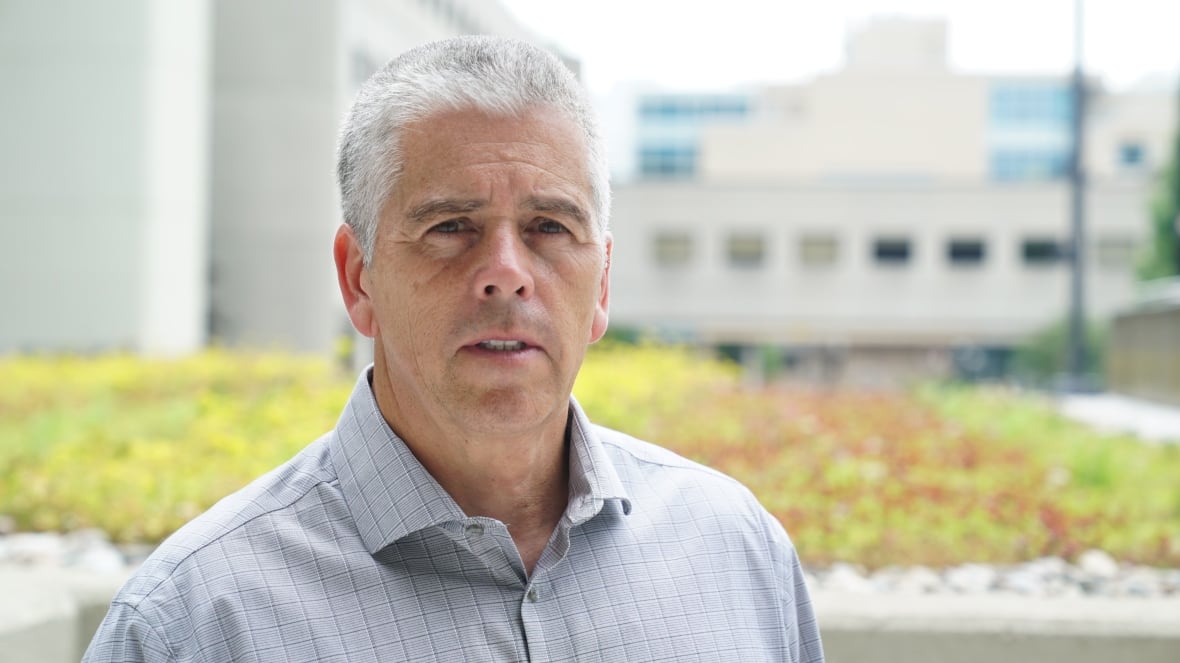 Glen Kenny is director at the University of Ottawa's Human and Environmental Physiology Research Unit. 