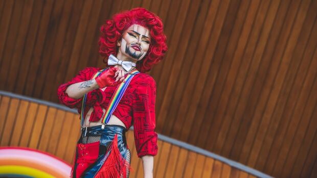 Victoria isn't afraid of nitty-gritty, gender-bending drag