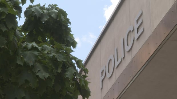 Windsor police arrest 25-year-old after downtown shooting
