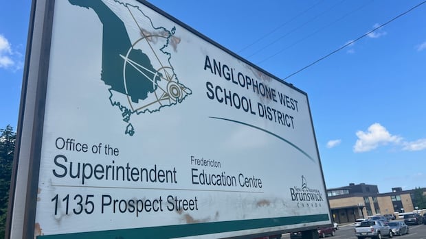 School library staff eliminated across Anglophone West as part of cost cuts for next year