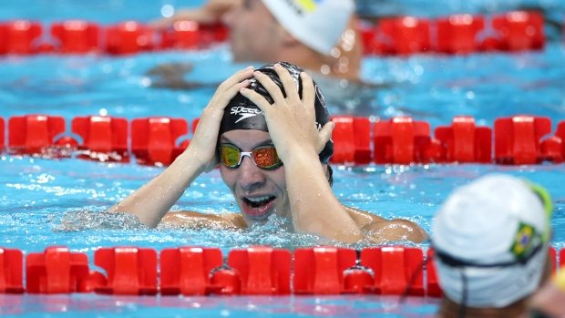 Nicholas Bennett swims to Canada's 1st gold at Paris Paralympics; Canada's Nicholas Bennett celebrates after winning gold in the men's SB14 100-metre breaststroke on Monday at the Paris Paralympics\.