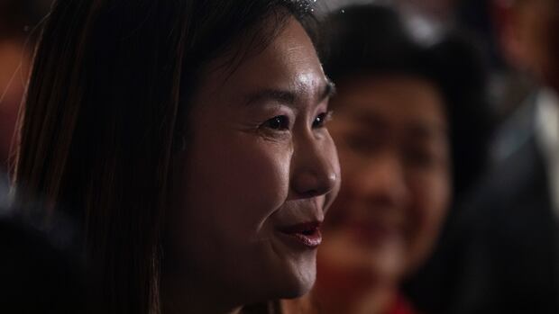 B.C. accepting only 1,100 new immigrant applications after feds slash provincial nominee program