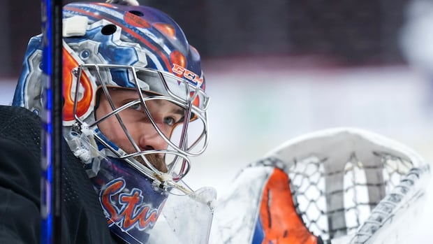 Oilers' Stuart Skinner to start Game 3, replacing injured Calvin Pickard