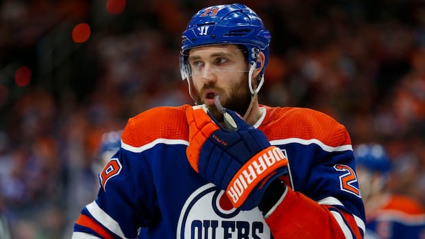 Oilers' Draisaitl expected to return from injury 'well before' playoffs