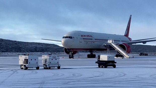 Officials reviewing response to Air India bomb scare in Iqaluit; The Air India flight made an emergency landing in Iqaluit around 5:20 a\.m\. on Oct\. 15, 2024, after a bomb threat was made online\. 