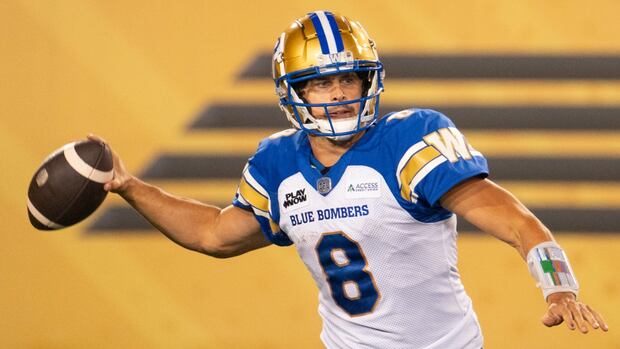 Quarterback Zach Collaros signs 1-year extension with Winnipeg Blue Bombers