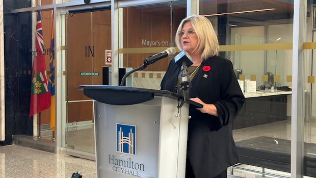 Hamilton mayor heads to Washington after Trump says he'll go ahead with tariffs on Canadian goods
