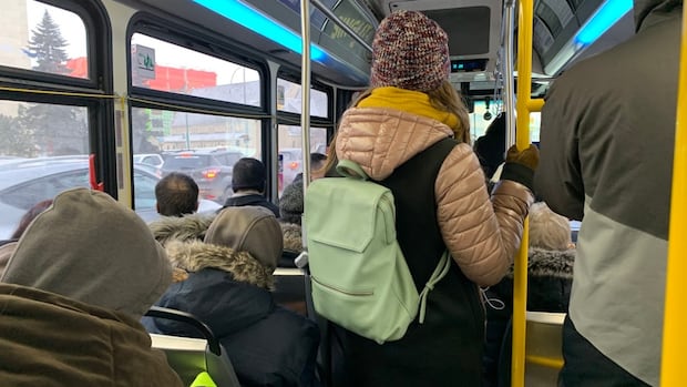 Passengers assaulted in 2 separate incidents on city buses Sunday: Winnipeg police