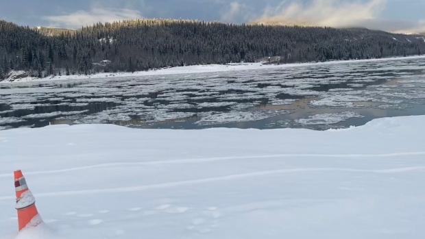 Residents in West Dawson say lack of reliable options to cross Yukon River leaves them at risk; Ice flowing down the Yukon River between Dawson City, and West Dawson\. 