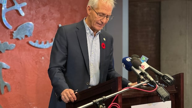 'I stand with the mayor:' North Bay city councillors vote down motion to investigate mayor's expenses