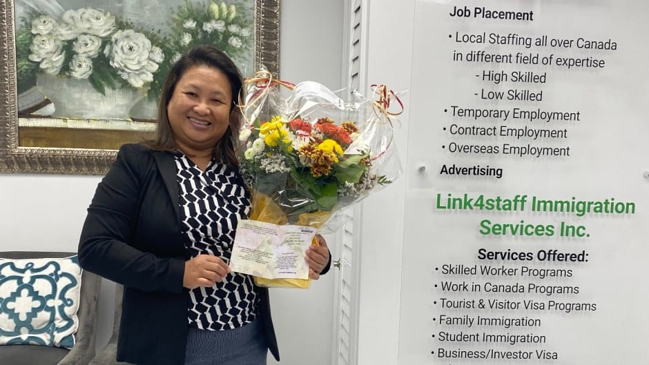 This recruiter has allegedly scammed &lsquo;hundreds&rsquo; of Filipino 