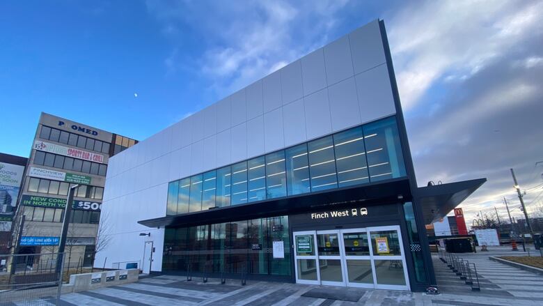 image of Finch LRT Delays Frustrate Community Amid Uncertainty