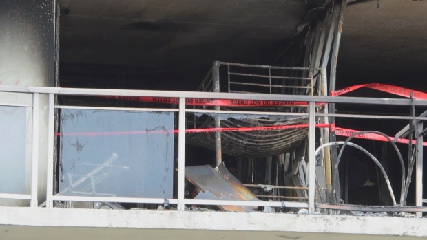 Investigation into Hamilton fire that killed 2 kids, man will look at whether smoke detectors were working; The fire heavily damaged the apartment building on Brock Street in Hamilton, officials said\. 