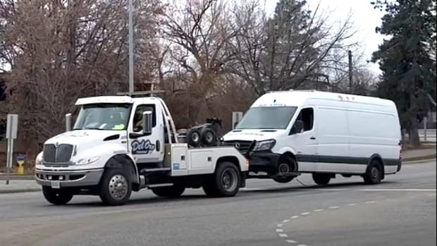 Man charged in Kelowna bridge incident that saw explosives team called in