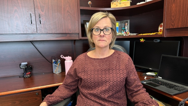 Behind ER doors: How this northeastern Ontario hospital is using non-financial incentives to recruit doctors; President and CEO of the Manitoulin Health Centre, Paula Fields, says they are trying different measures to help local doctors and nurses cope with the extraordinary demands being placed on them to provide care\.