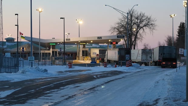 'Full-blown crisis': Travel from Saskatchewan to U.S. has plummeted after Donald Trump's election