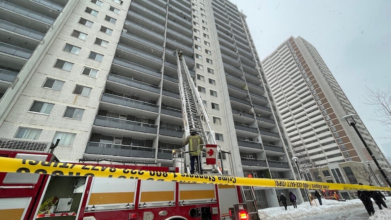 image of Toronto High-Rise Fire Sends Four People to Hospital