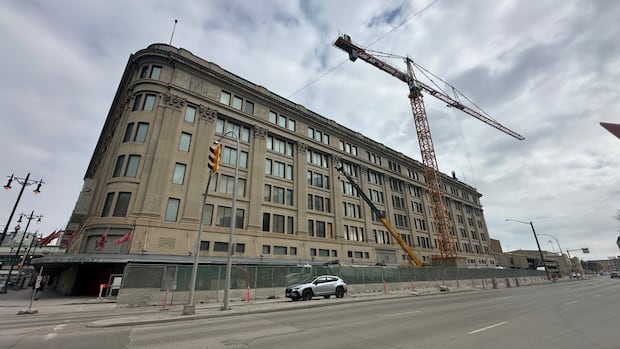 Bay building redevelopment could get $3.4M boost from City of Winnipeg