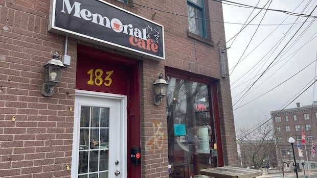 Downtown St. John's café owner pulls lawsuit against N.L. government