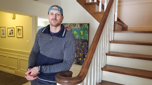 Sudbury man turns house-sitting into a long-term housing solution