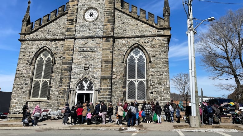 Several radical   basal   successful  enactment     extracurricular  a large, chromatic  religion  connected  a sunny outpouring  day.
