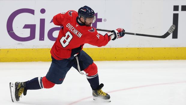 Ovechkin scores 893rd career goal to move 1 away from tying Gretzky's NHL record