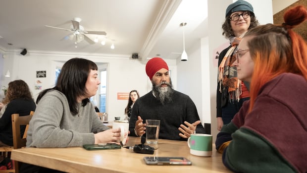 NDP commits to tying federal housing funds to rent-control measures