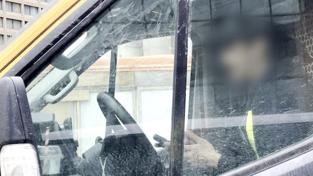 Distracted driving licence suspensions climb in Manitoba