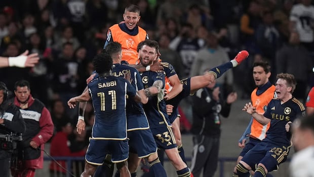 Whitecaps beat Pumas, advance to face Inter Miami in CONCACAF Champions Cup semifinal