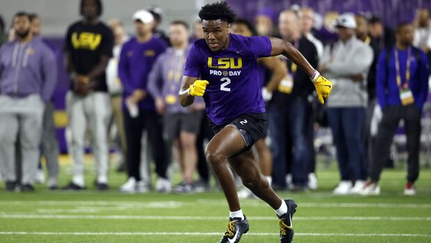 Former LSU receiver Kyren Lacy dead at 24, was facing negligent homicide charge