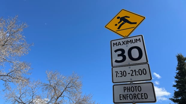 Edmonton bike lane project met with provincial opposition