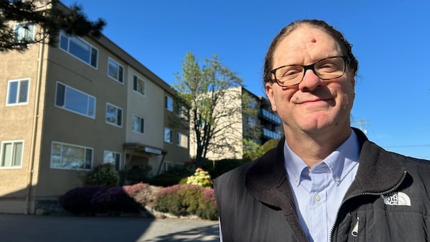 Oak Bay tenant calls for provincial, municipal tenant support following 'renoviction'