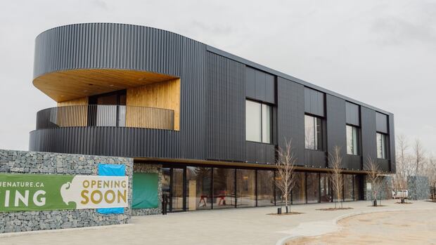 FortWhyte gets new visitor centre, connection to Winnipeg Transit service