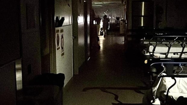 Violent storm knocks out power, causes chaos at Maisonneuve-Rosemont hospital